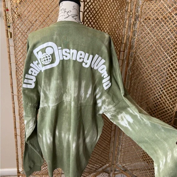 Disney Long Sleeve Shirt - Picture 13 of 14